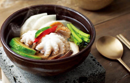 香蔘章魚蓮泡湯
